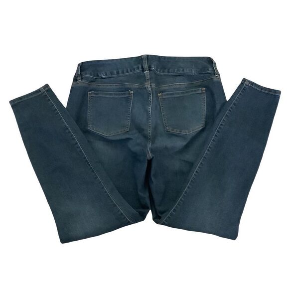 Torrid Denim Jegging in Blue - Picture 2 of 7